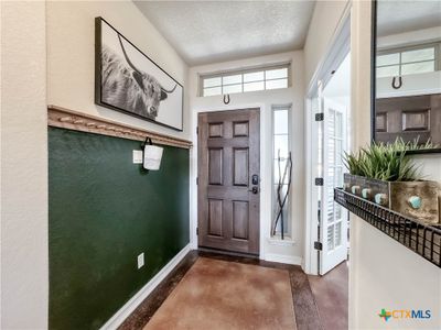 320 Mill Run, House other with 3 bedrooms, 2 bathrooms and null parking in New Braunfels TX | Image 3