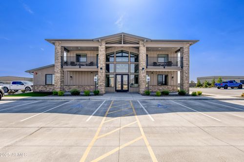 2220 Taxi Way, Prescott, AZ, 86301-6190 | Card Image