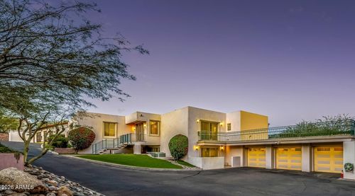 2131 E Bethany Home Rd, Phoenix, AZ, 85016-2027 | Card Image