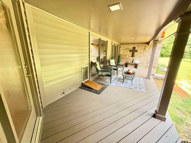 18872 Big Timber Rd, House other with 3 bedrooms, 2 bathrooms and null parking in Tyler TX | Image 35