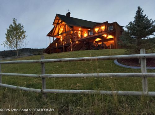 1802 Dusty Trl, Auburn, WY, 83111 | Card Image