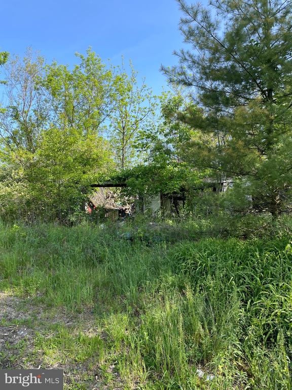 Old Route 22 , Bethel, PA 19507