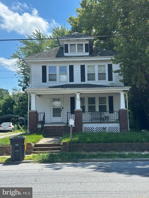 908 Se Front St, MILFORD, DE, 19963-1556 | Card Image