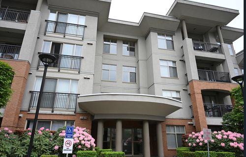 202-33545 Rainbow Avenue, Abbotsford, BC, V2S1E6 | Card Image