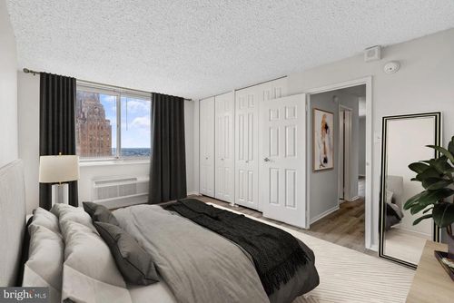 ste-2b4005-1500 Locust St, PHILADELPHIA, PA, 19102-4305 | Card Image