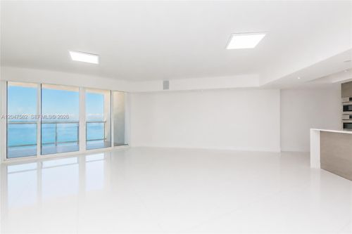 1807-17201 Collins Ave, Sunny Isles Beach, FL, 33160-3475 | Card Image
