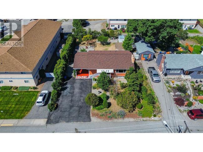 13018 Armstrong Ave, House other with 4 bedrooms, 3 bathrooms and 4 parking in Summerland BC | Image 32
