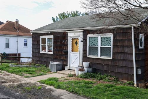 612 Potomac Ave, Fairmont, WV, 26554-4317 | Card Image