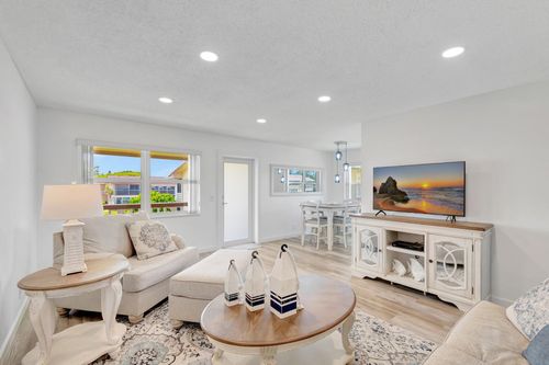 229 Chatham K, West Palm Beach, FL, 33417-1836 | Card Image