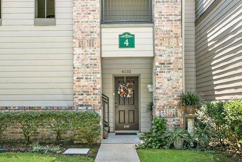 4102-350 Emerald Forest Blvd, Covington, LA, 70433-5188 | Card Image