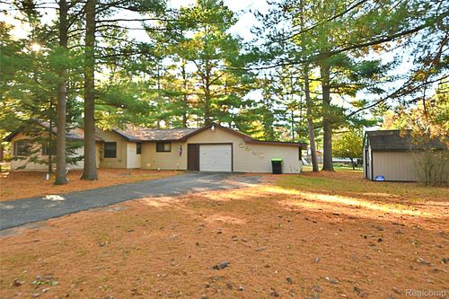 2821 4th Street, Richfield Township, MI, 48656 | Card Image