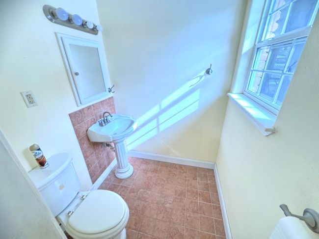 2335 Beverly St, House other with 4 bedrooms, 2 bathrooms and null parking in Bridge City TX | Image 18