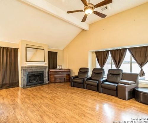 15022 Baycliff, San Antonio, TX, 78233-7105 | Card Image