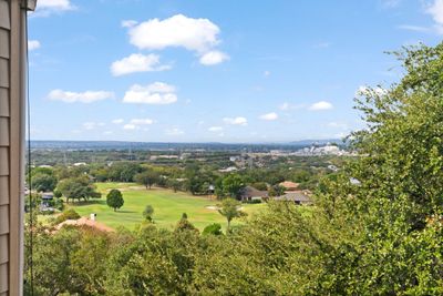 Beautiful golf course views | Image 3