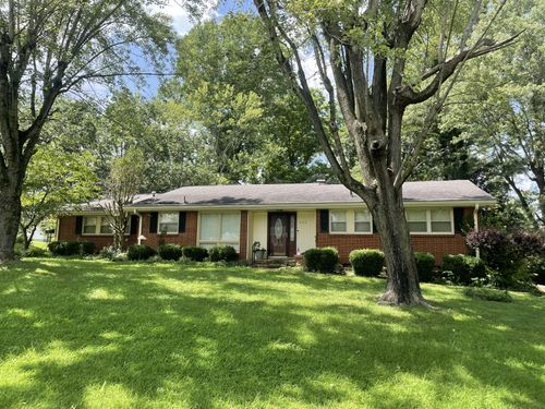 508 S Pawnee Dr, Springfield, TN, 37172-2211 | Card Image