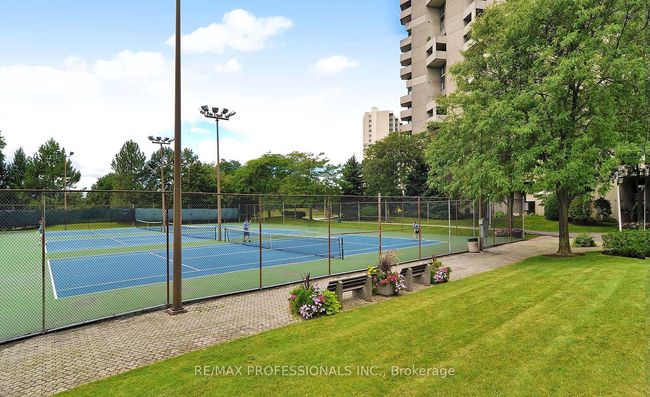A20 - 284 Mill Rd, Condo with 2 bedrooms, 2 bathrooms and null parking in Toronto ON | Image 39