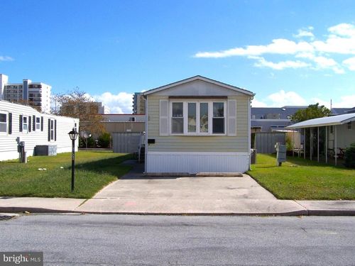 13108 Atlantic Blvd, OCEAN CITY, MD, 21842-4610 | Card Image