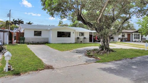 5220 Sw 57th St, Davie, FL, 33314 | Card Image