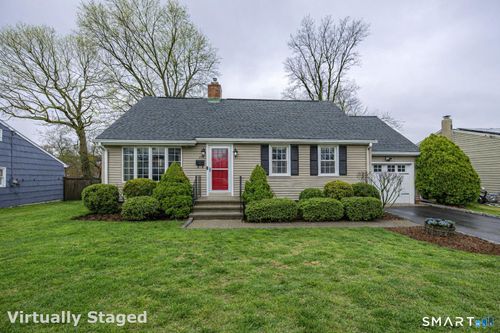 23 Sachem St, Norwalk, CT, 06850-2516 | Card Image