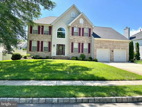 62 Creekwood Dr, BORDENTOWN, NJ, 08505-4822 | Card Image