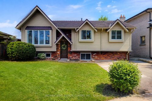 2 Ashwood Crt, Stoney Creek, ON, L8E3E1 | Card Image