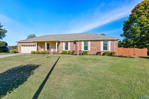 13300 Hyde Park Sw, Huntsville, AL, 35803-4015 | Card Image