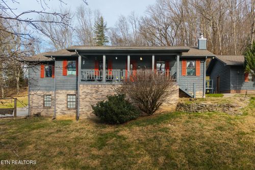 227 Lone Ridge Ln, Clinton, TN, 37716-6943 | Card Image