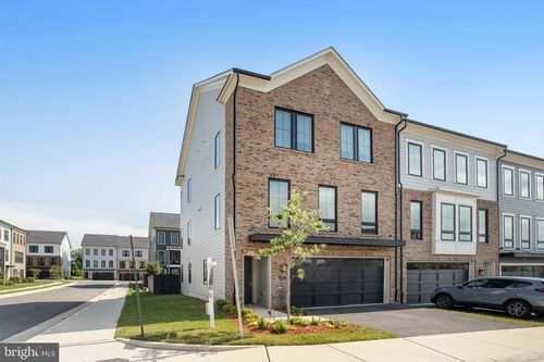 641 Bowfin Dr, WOODBRIDGE, VA, 22191-5496 | Card Image