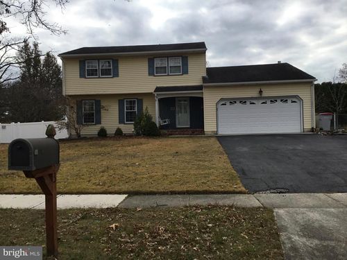 933 Tanglewood Ln, Vineland, NJ, 08360-2324 | Card Image