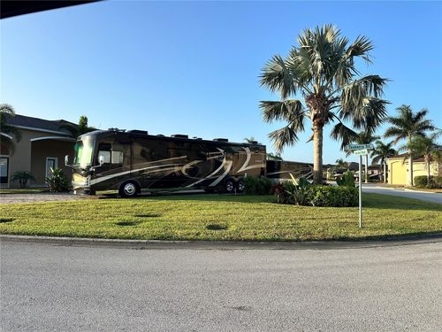 623 Gordon Rd, POLK CITY, FL, 33868-5107 | Card Image