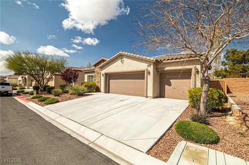 5224 San Palo Dr, Pahrump, NV, 89061-7302 | Card Image