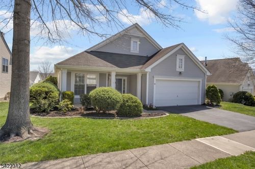 87 Kensington Cir, Belvidere, NJ, 07823-1715 | Card Image