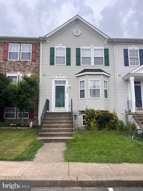 158 Dunlap Dr, CHARLES TOWN, WV, 25414-6506 | Card Image