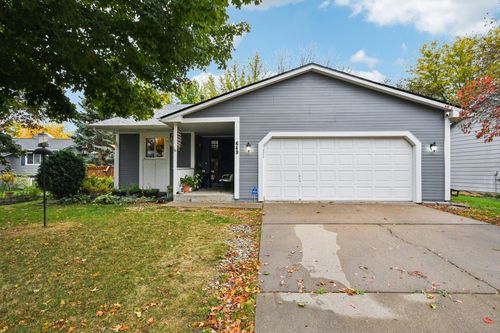 649 Concord Dr, Chaska, MN, 55318-1618 | Card Image