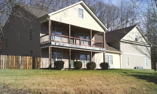 124 Hayes Fork Creek Rd, Dover, TN, 37058-5929 | Card Image