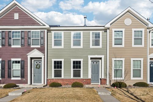 8402 Jonquil Ln N, Maple Grove, MN, 55369-3101 | Card Image