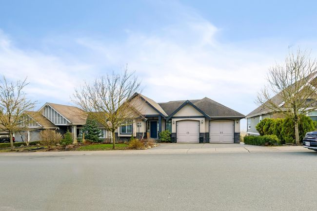 36438 Carnarvon Court, House other with 6 bedrooms, 4 bathrooms and 4 parking in Abbotsford BC | Image 35