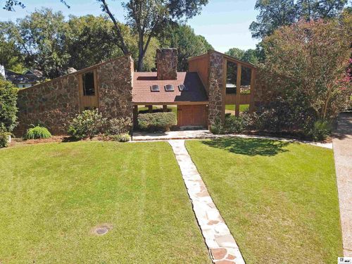 3111 River Oaks Dr, Monroe, LA, 71201-2031 | Card Image