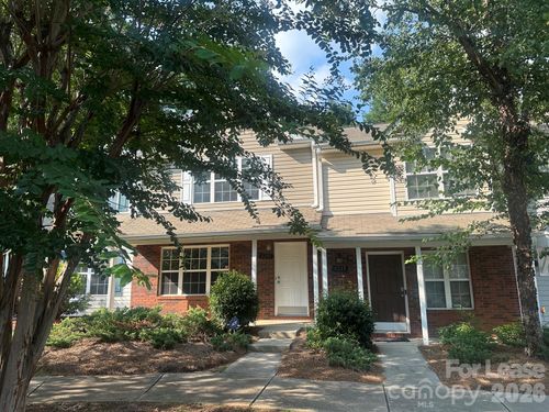 5209 Ficus Tree Ln, Charlotte, NC, 28215-4385 | Card Image