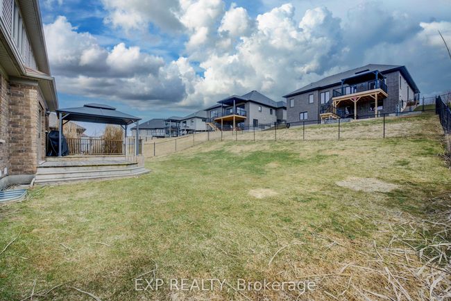 165 River Run Rd, House other with 4 bedrooms, 4 bathrooms and 4 parking in Drayton ON | Image 44