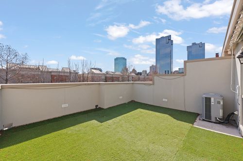 705 E 1st Street, Fort Worth, TX, 76102 | Card Image