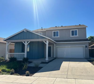 561 Bedfordshire Dr, House other with 4 bedrooms, 3 bathrooms and null parking in Patterson CA | Image 1