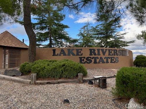 295 Flightline Way, Aguanga, CA, 92536 | Card Image