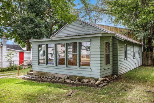 21 Bradley St, Battle Creek, MI, 49017-5437 | Card Image