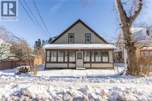 72 Salem St, Sackville, NB, E4L4J9 | Card Image