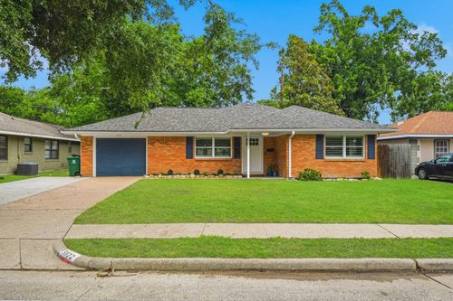 5022 W 43rd St, Houston, TX, 77092-5247 | Card Image