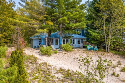 760 Tiny Beaches Rd S, Tiny, ON, L0L2T0 | Card Image