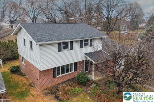 1705 W Highland St, Allentown, PA, 18104-3129 | Card Image