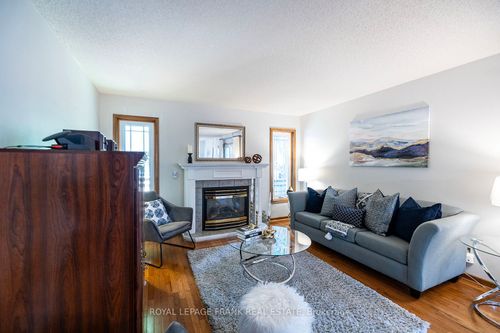 13 Country Lane, Cannington, ON, L0E1E0 | Card Image