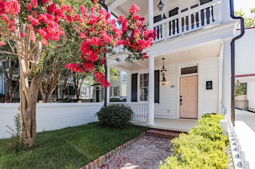 80 Smith St, Charleston, SC, 29401-1328 | Card Image